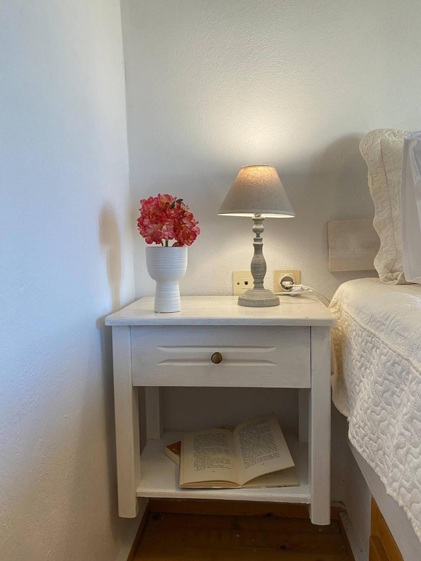 Nikita'S Apartment, With Seaview คาลามากิ ภายนอก รูปภาพ